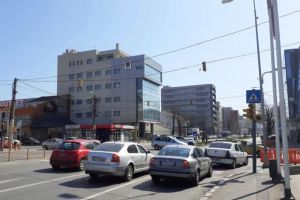 Constanta: Atentie, soferi! Semaforul din zona Delfinariu nu functioneaza 