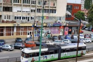 Tramvaiele 1 şi 8 nu mai întorc la Gara de Nord, în weekend. Se lucrează la linie