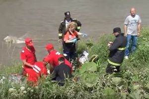 Dramă! Bărbatul înecat în iaz a fost scos de pompierii botoşăneni din apă. Cum s-a produs tragedia