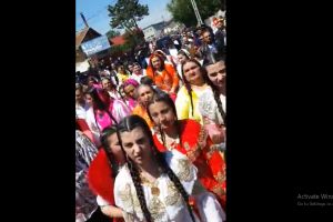 VIDEO! Ce spun autorităţile din Vrancea despre înmormântarea de astăzi la care au participat peste 100 de cetăţeni de etnie romă!