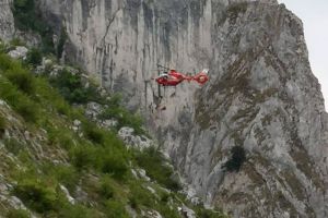 VIDEO| ACCIDENT montan în Cheile Turzii: Un alpinist a căzut de la o înălţime de peste 20 de metri