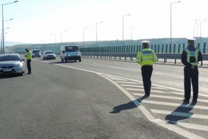 Bilanţ – Amenzi de aproape şapte sute milioane lei date de poliţişti în sezonul estival