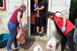 FOTO: ”Sângeorzeni pentru sângeorzeni” continuă