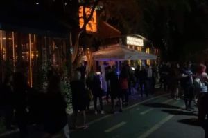 Autorizaţia de funcţionare a teraselor din Herăstrău a fost suspendată după petrecerea de sâmbătă seara