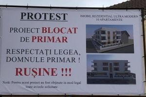 Punte peste timp. Primarul Lojigan şi Dictatorii din Roma Antică