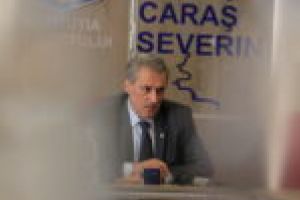 Plângere penală pentru ministrul Vela! E acuzat de fals în declaraţii publice!