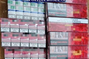 Peste 7000 de ţigări de CONTRABANDĂ, găsite de Poliţie în Piaţa Mihai Viteazul
