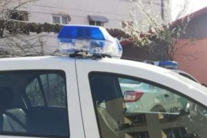 Hoţi de mici – Patru copii au furat o bicicletă şi o motocoasă din curtea unei femei