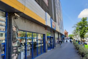 S-a redeschis complexul Winmarkt, însă nu toate magazinele din el (FOTO)