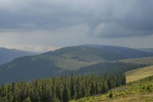 Vreme rea în toată ţara – Vor fi ploi torenţiale, vânt şi grindină