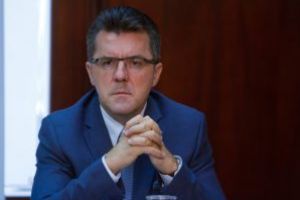 Dan Dungaciu: Epidemia de hungaro-virus ameninţă regiunea. Planul Ungariei pentru maghiarii din Transilvania, „decorat” de… Horthy