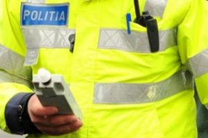 Șofer din Reghin prins băut la volan