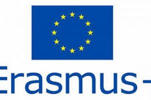 Resurse educationale pe tema cetateniei digitale, prin programul Erasmus +:  Platforma de invatare online initiata de o asociatie constanteana si finantata cu aproape 200.000 Euro 