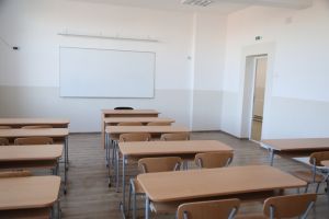 Peste 13 milioane de lei investiţi în extinderea unui liceu din judeţul Botoşani