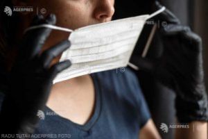 Hotărârea privind starea de alertă: Masca de protecţie – obligatorie în spaţiile publice închise