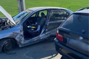 Accident rutier grav la iesire din Suceava. O victima a decedat. Implicate doua autoturisme (galerie foto)