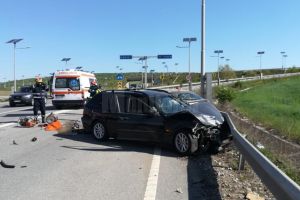 Un bărbat şi-a pierdut viaţa în urma coliziunii dintre două autovehicule pe centura Sucevei