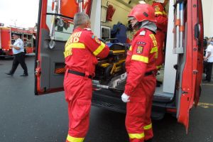 Accident în Girişul de Criş: Un copilaş de 3 ani, foarte grav rănit, după ce a fost lovit de o maşină