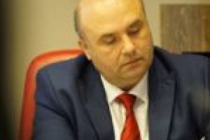 Nebunia continuă! Directorul DSP Caraş-Severin, trimis la Giurgiu după o zi de la repunerea lui în funcţie!