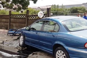 FOTO: Poliţiştii au stabilit cine a fost vinovat în cazul accidentului de pe strada Mărăşeşti
