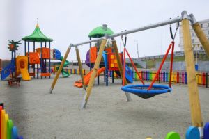 Constanta: Locul de joaca din Portul Tomis, extins si dotat cu elementele de joaca noi