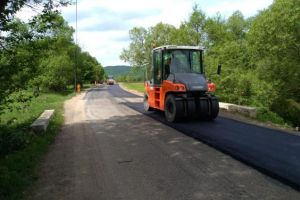 Adrian Veştea laudă repararea unui drum… naţional