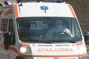 Șase asistente de la Spitalul Judeţean ”Mavromati”, luate cu ambulanţele după ce au fost confirmate cu COVID-19