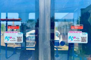 Cinci autobuze electrice din parcul auto al TPL Suceava, echipate cu folie antimicrobiană