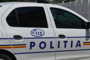 Mureşean prins conducând cu număr fals de înmatriculare