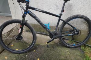 Încă doi suceveni şi-au recuperat de la poliţişti bicicletele furate de romii din Pătrăuţi