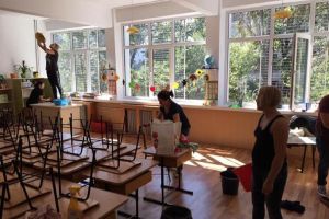 Mobilizare extraordinara la Școala Gimnaziala Nr. 38 Dimitrie Cantemir dupa incendiul de aseara (galerie foto) 