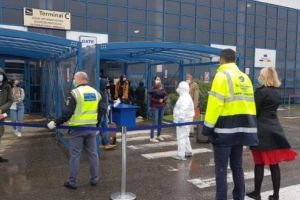 FOTO: Măsuri anti-COVID-19 la Aeroportul ”Transilvania”