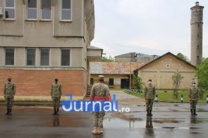 GALERIE FOTO: Recruţii au început instrucţia la Brigada 282