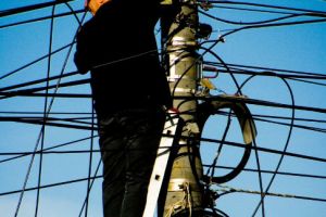 Întreruperi de curent anunţate pentru mai multe localităţi din Dâmboviţa