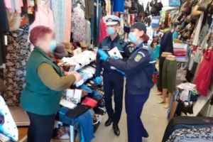Controale în pieţele clujene. Au fost amendaţii comercianţii