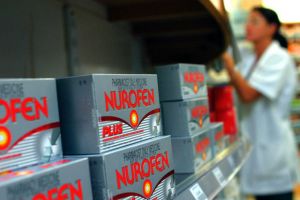 JAF în vestul ţării! Un bărbat A ATACAT o FARMACISTĂ