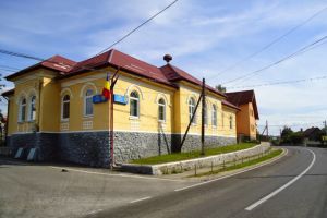 Primăria comunei Sărmaş angajează muncitori calificaţi