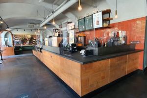 Sibiul revine la normalitate – Cafenelele din oraş deschise în regim „take – away”