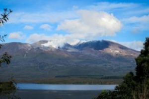 Un nou vulcan revendică titlul de cel mai mare din lume de la Mauna Loa