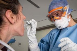 Încep înscrierile pentru testarea gratuită Covid-19, în Bucureşti