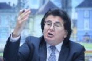 Nicolae Robu: „Cum să pretinzi să fie cadru medical cel care apropie termometrul de fruntea ta?!”
