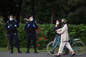 Cine nu este obligat să poarte mască în timpul stării de alertă. Ordinul a fost publicat