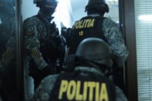 Poliţia Română a PRINS un CRIMINAL care a ÎMPUȘCAT doi oameni în Spania - Omul era urmărit internaţional
