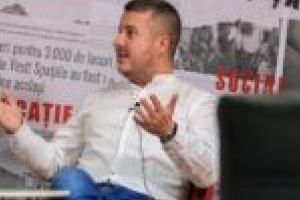 Cozile din vămi, soluţionate cu viteza melcului: „Atunci când îţi asumi guvernarea, îţi asumi şi aceste chestiuni, nicidecum nu stai pitit după perdea”