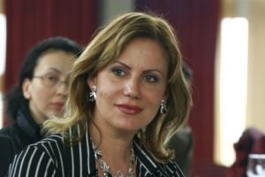 Decizii importante luate de fostul consul general al Romaniei la Toronto. Pe cine a cooptat in afaceri mostenitoarea magazinului Grand  