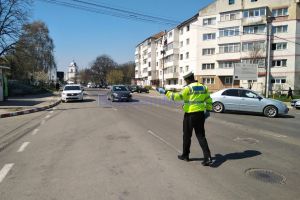 16 şoferi lăsaţi fără permise de poliţiştii botoşăneni. Cei mai mulţi au „uitat” de pedala de frână