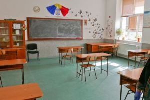Revenirea elevilor la şcoală, pregătită în cele mai mici detalii la Ibăneşti
