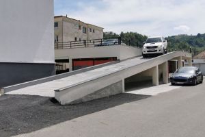 Parking modern la Prundu Bârgăului realizat cu bani de la bugetul local (FOTO)