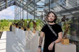 Fostul nostru coleg de breaslă, Ciprian Olteanu, vernisaj inedit la Grădina Botanică Bucov
