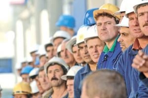 Sfaturi pentru românii care vor să lucreze în străinătate – Orice ofertă de muncă trebuie verificată
